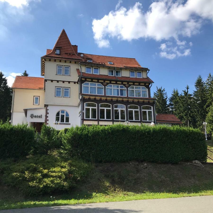 Hotel Und Berggasthof Spiessberghaus Friedrichroda Exteriör bild